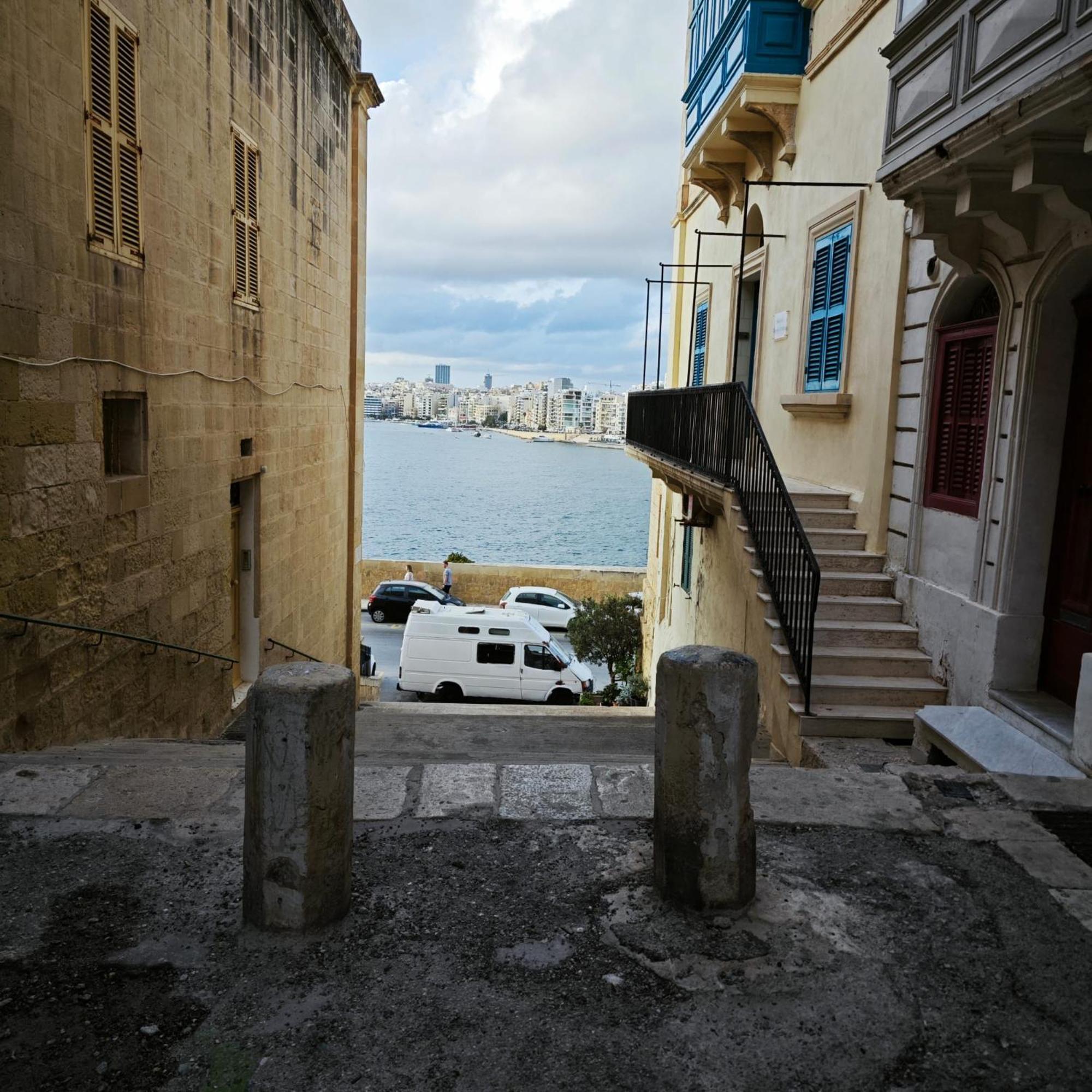 Valletta - Living The City Like A Local 外观 照片